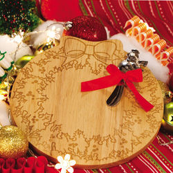 Wreath Cheese Board with Knife