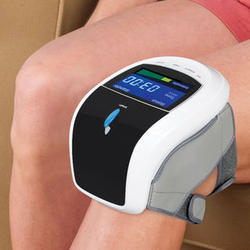 Triple-Therapy Knee Pain Reliever