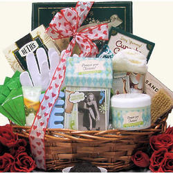 Hands and Feet Specialty Spa Valentine's Day Gift Basket