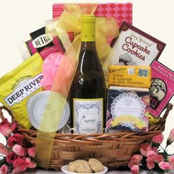 Scrumptious Wine and Spa Gift Basket