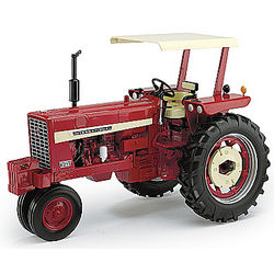 Farmall 544 Gas Narrow Front Diecast Tractor