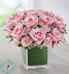 Large Fancy Pink Rose Bouquet in Vaes