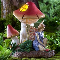 Fairy Under Solar Mushroom Garden Statue