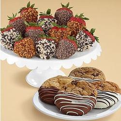 4 Dipped Cookies & 12 Premium Strawberries Gift Box