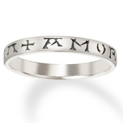"Amor Vincit Omnia" Love Conquers All Poesy Ring
