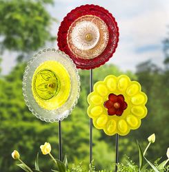 Vintage-Style Glass Plate Flower Stake