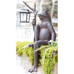 Sitting Frog Garden Statue with Solar Lantern