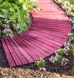 Cedar Outdoor Curved Pathway in Barn Red
