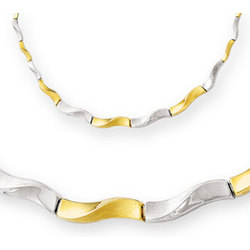 Graduated Twist Link 14K Two Tone Gold Necklace