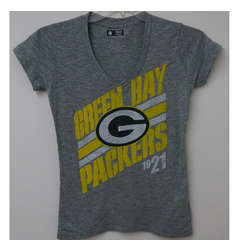 Green Bay Packers Women's Victory Play V-Neck T-Shirt
