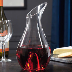 Engravable Salvestro Glass Wine Carafe