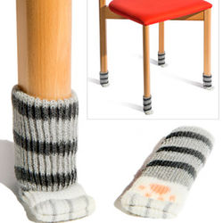 8 Cat Paw Chair Socks