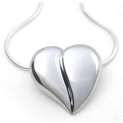 Classic Heart Necklace in Sterling Silver