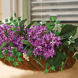 24" Pre-lit Lilac Window Box Filler