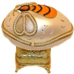 Bee with Movable Wings Musical Goose Egg