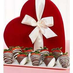 Chocolate Strawberries in Valentine Heart Gift Box