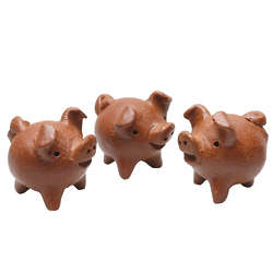 Lucky Pigs from Chile Set