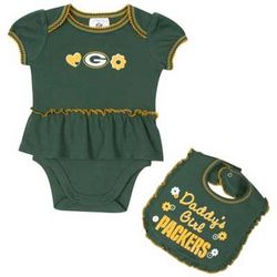 Daddy's Little Girl Green Bay Packers Creeper and Bib