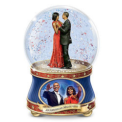 Barack & Michelle Obama: An American Milestone Glitter Globe