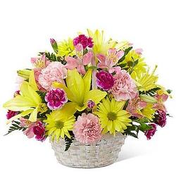 Deluxe Basket of Cheer Bouquet