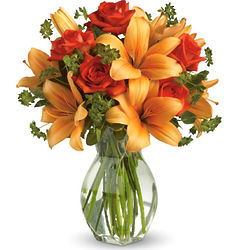Fiery Lily and Roses Fall Bouquet in Vase