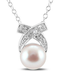 7mm Freshwater Cultured Pink Pearl and Diamond Pendant