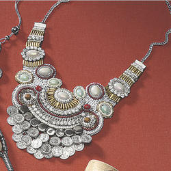 Silvertone Bead Disc Necklace & Earring Set