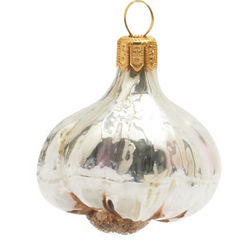 Handcrafted Glass Garlic Ornament