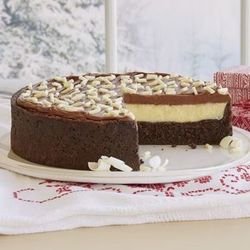 Brownie Cheesecake with White Chocolate Curls
