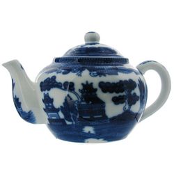 Blue Willow Teapot with Infuser