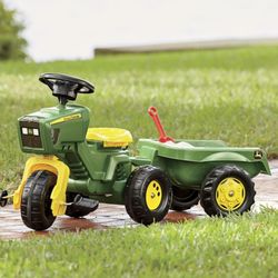 John Deere Pedal Tractor and Trailer Riding Toy