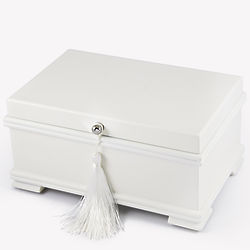 Contemporary 18-Note Musical Jewelry Box in Matte White