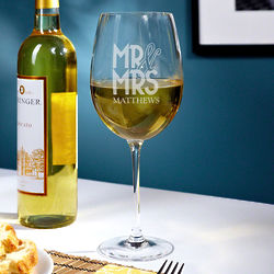 Happy Couple Personalized Wedding Wine Glass