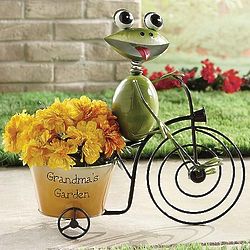 Personalized Frog Flowerpot