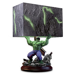 Hulk Smash Sculpture Table Lamp