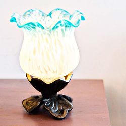 Hand-Painted Tulip Accent Lamp