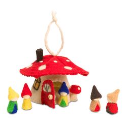 Kid's Mushroom House with Gnomes Play Set