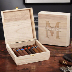 Personalized Santiago Oakmont Wooden Cigar Box