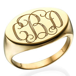 Oval Monogram Signet Ring in 18k Gold Plating