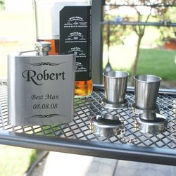 Personalized Flask and Collapsible Cups Gift Set