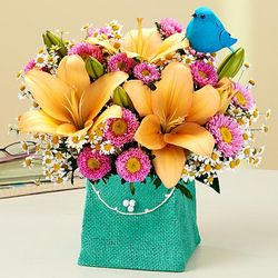 Celebrate Mom's Beauty Bouquet