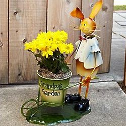 Personalized Metal Garden Bunny Planter