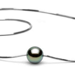 Black Tahitian Pearl Solitaire Necklace
