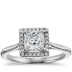 Princess-Cut Floating Halo Diamond Engagement Ring