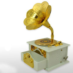 Gramophone Music Box with Rotating Golden Disc