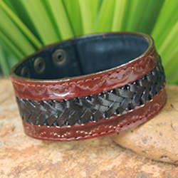 Men's Chiang Rai Trek Leather Wristband Bracelet