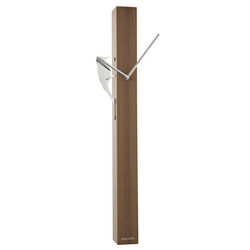 Modern Woodpecker Clock