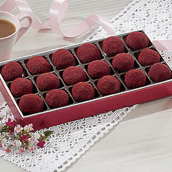 Red Velvet Fudge Balls Gift Box