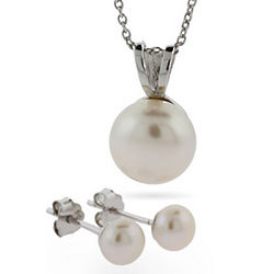 Freshwater Pearl Sterling Silver Necklace and Earrings Set