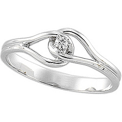 14k White Gold and Diamond Promise Ring